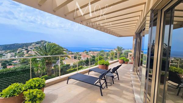 Maison à VILLEFRANCHE SUR MER (06230)