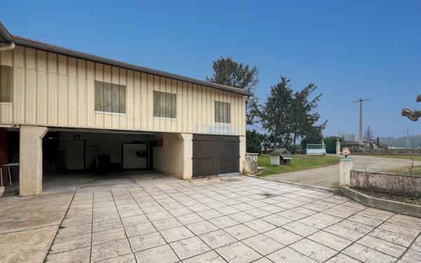 Maison à vendre    5 pièces • 180 m2 Châteauneuf-sur-Isère