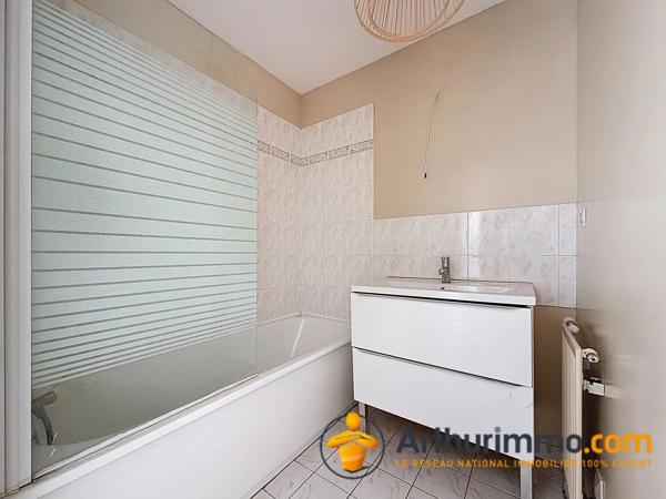 Vente Appartement 3 pièces 63 m2 à Nanterre