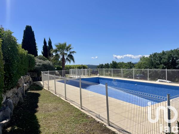 Location appartement 2 pièces 55 m² Montauroux