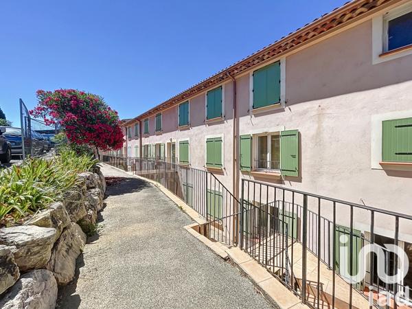 Location appartement 2 pièces 55 m² Montauroux