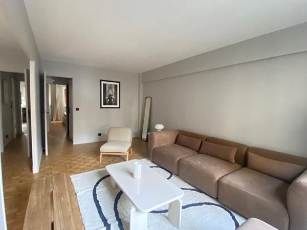 Appartement Paris 2 pièce(s) 62,10 m2