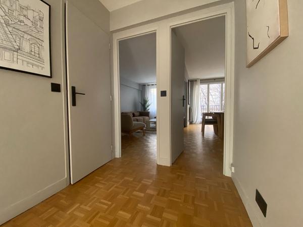 Appartement Paris 2 pièce(s) 62,10 m2