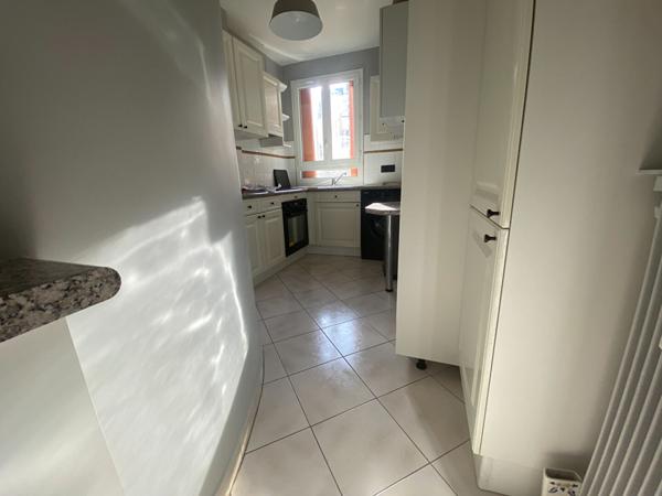 Appartement Paris 2 pièce(s) 62,10 m2