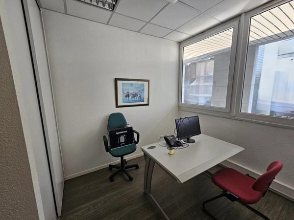 Vente Bureau 7 pièces 211 m2 à Tarbes