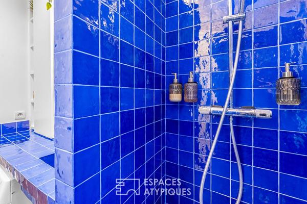 Dernier étage sous les toits repensé par architecte dans le Haut Marais