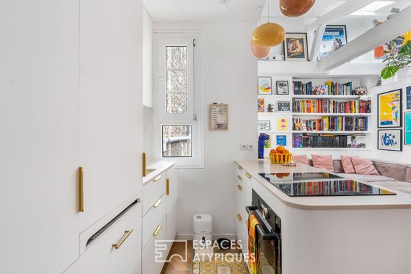 Dernier étage sous les toits repensé par architecte dans le Haut Marais
