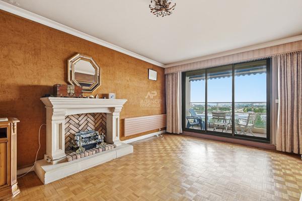 Appartement Saint Germain En Laye 4 pièces 90.08 m2 440 000 € **  - Référence  18463
