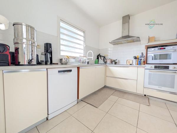 Jolie villa F4 jumelée à La Possession