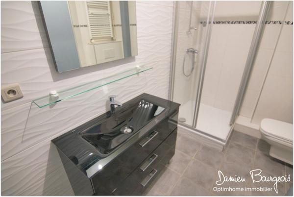 Superbe duplex T5 rénové avec jardin privatif sur le hameau de pregnin