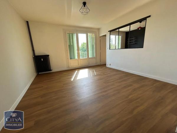 Appartement à louer 3 pièces 58m² Alençon (61000)