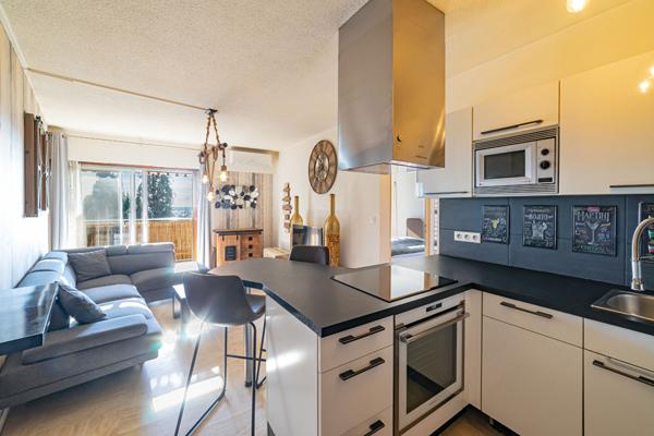 Appartement à vendre |  Villeneuve-Loubet |  2 pièces | 42 m²