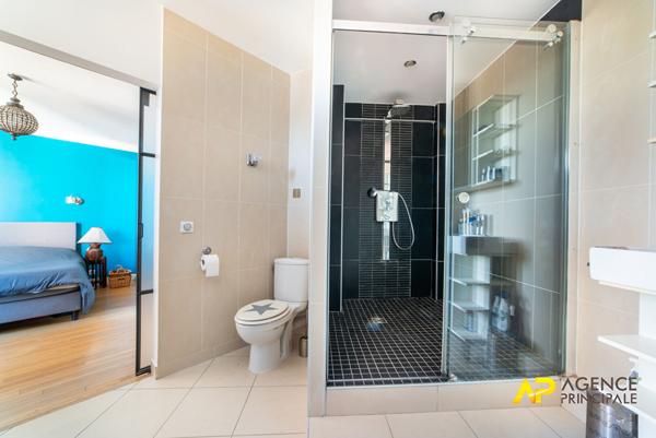 Superbe appartement 5 pièces à vendre à La Garenne-Colombes, 5ème étage, exposition sud €782 500 ** - Référence 13762