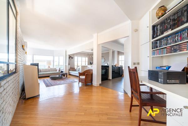 Superbe appartement 5 pièces à vendre à La Garenne-Colombes, 5ème étage, exposition sud €782 500 ** - Référence 13762