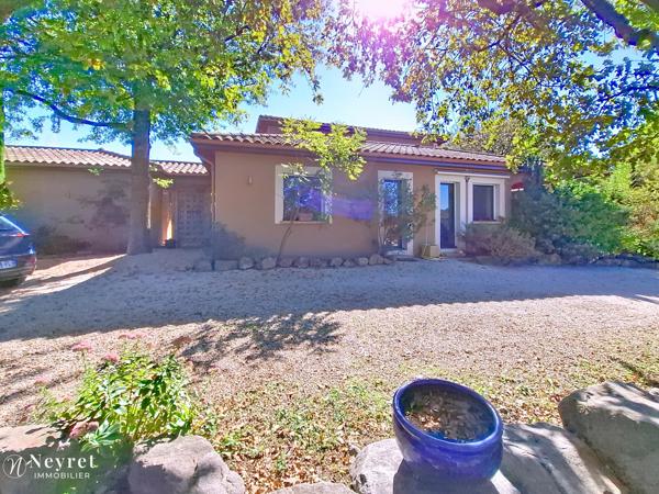 Rare : Maison d'architecte d'exception de 308 m² sur son terrain paysagé de 2546 m²