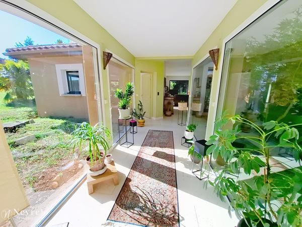 Rare : Maison d'architecte d'exception de 308 m² sur son terrain paysagé de 2546 m²