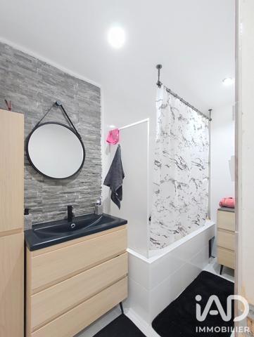 Appartement à vendre 4 pièces 79,47 m² Nîmes