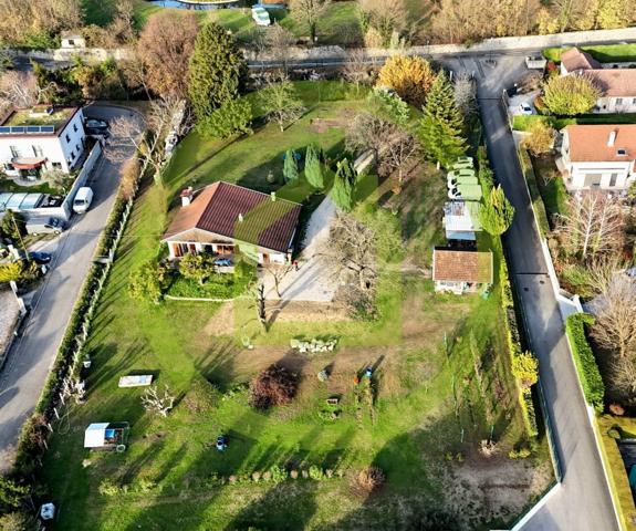 Maison à LA BUISSE (38500)