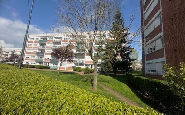 Appartement à vendre    3 pièces • 73,30 m2 Meulan-en-Yvelines