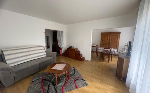 Appartement à vendre    3 pièces • 73,30 m2 Meulan-en-Yvelines