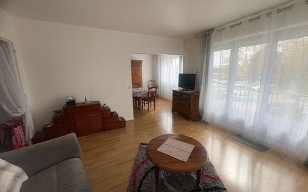 Appartement à vendre    3 pièces • 73,30 m2 Meulan-en-Yvelines
