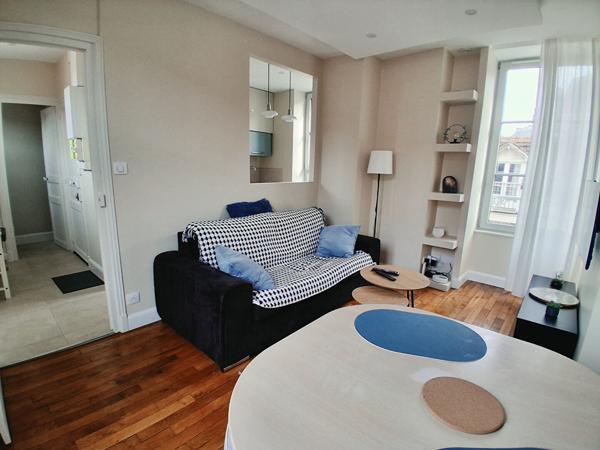 Coup de coeur en plein centre-ville d'Auxerre ! T2 meublé