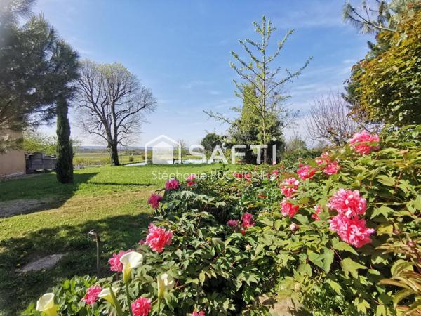 corps de ferme rénovée T6+ étang+11880m² de parcelle