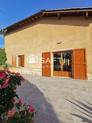 corps de ferme rénovée T6+ étang+11880m² de parcelle