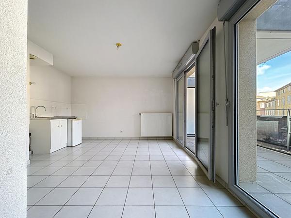 A LOUER - Studio avec terrasse 28m² Montélimar