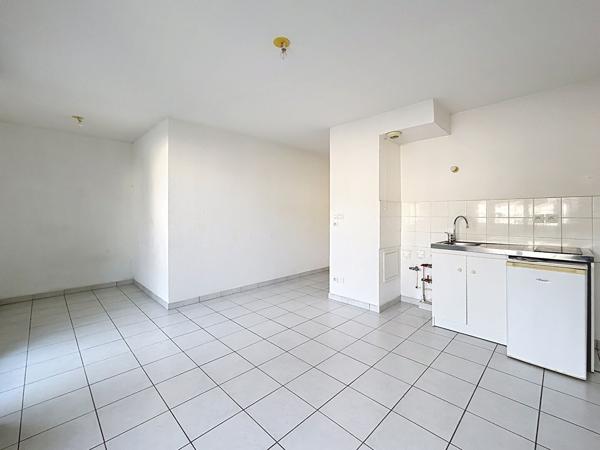 A LOUER - Studio avec terrasse 28m² Montélimar
