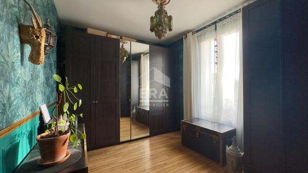 MAISON MEULIERE INDEPENDANTE 5 PIÈCES À SAVIGNY-SUR-ORGE, SECTEUR RÉSIDENTIEL PROCHE TRANSPORTS