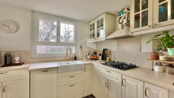 MAISON MEULIERE INDEPENDANTE 5 PIÈCES À SAVIGNY-SUR-ORGE, SECTEUR RÉSIDENTIEL PROCHE TRANSPORTS