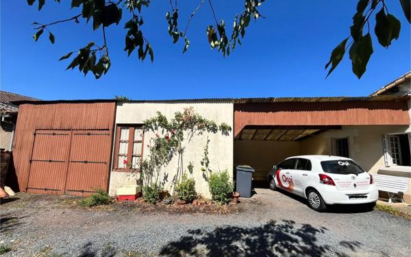 Maison à vendre    4 pièces •  Ménigoute