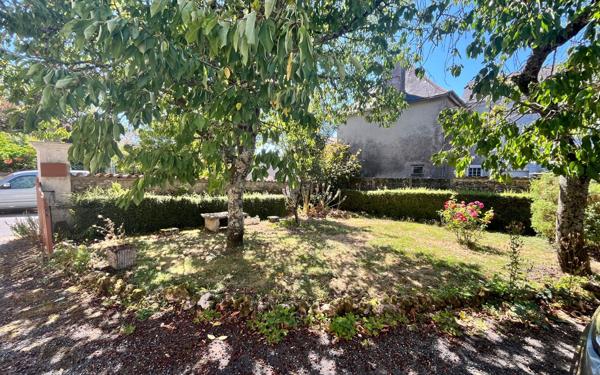 Maison à vendre    4 pièces •  Ménigoute