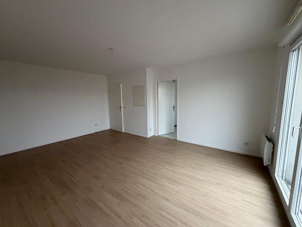 Appartement Le Blanc Mesnil 2 pièce(s) 44.15 m2 à louer