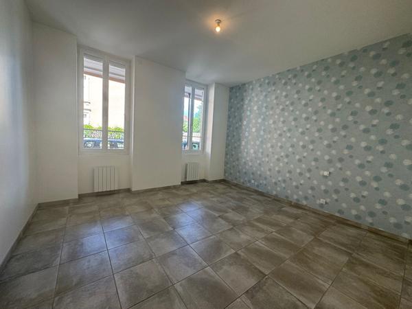 Appartement Bourg En Bresse 3 pièce(s) 95.74 m2 avec terasse