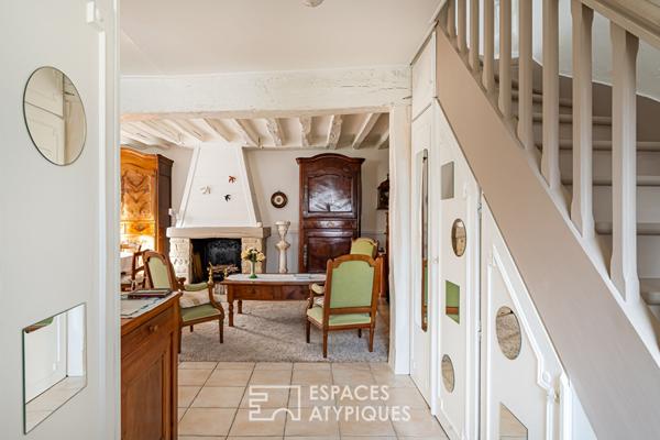 Maison et patio secret au coeur de Maule