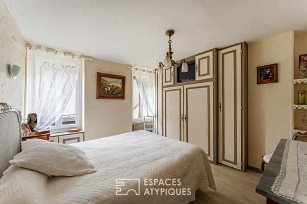 Maison et patio secret au coeur de Maule