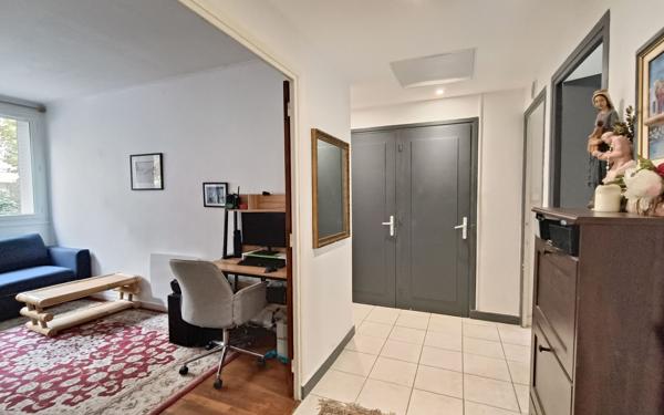 Appartement à vendre    3 pièces • 51,51 m2 Lyon 3