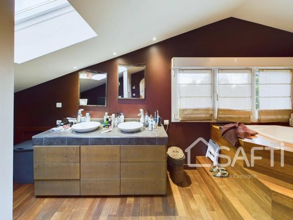 Maison 10 pièces 290m² Martignas-sur-Jalles