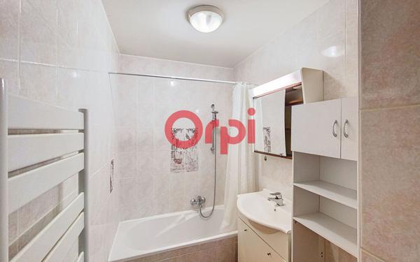 Appartement à louer    2 pièces •  Cruseilles