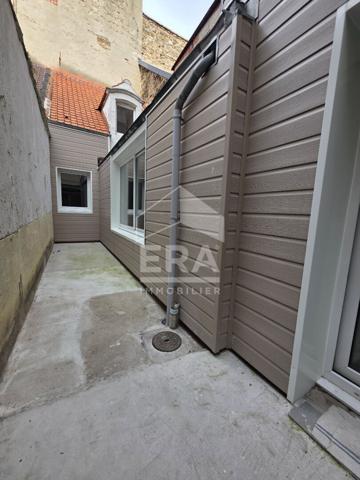 Immeuble à vendre à Boulogne-sur-Mer - 10 pièces, 210 m², bon état
