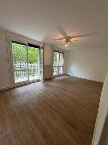 Location Appartement 5 pièces 89 m2 à Valence