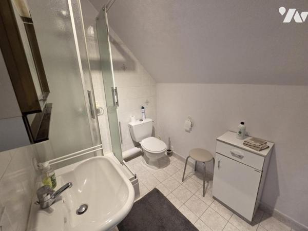 Quartier résidentiel des hauts d'Allonnes, Pavillon 124 m² 3 ch + bureau, sur parc arboré au calme