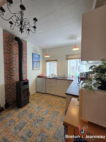 Maison de bourg à proximité de LASSAY-LES-CHÂTEAUX