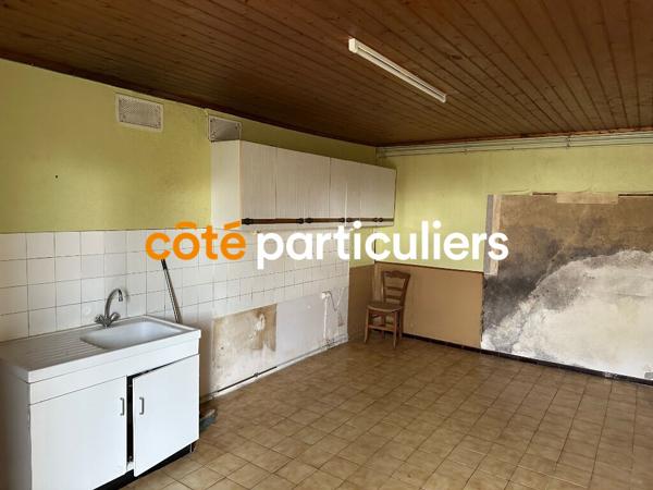 Vente Maison59 m² - 4 Pièces - BRESSUIRE (79300)