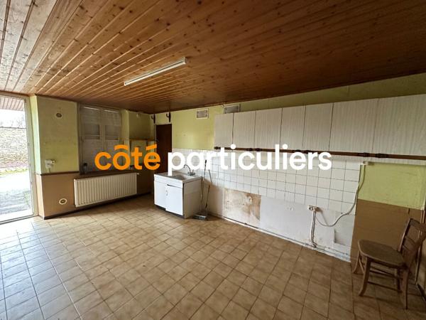Vente Maison59 m² - 4 Pièces - BRESSUIRE (79300)