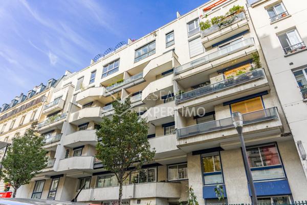 Paris (75018) Paris 18 ème, rue Doudeauville. Box en sous-sol.