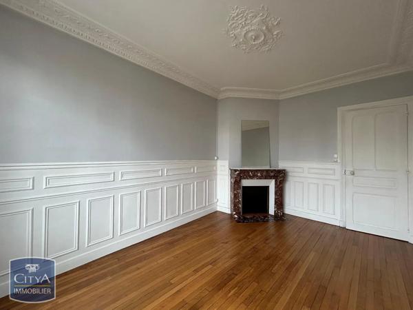 Appartement à louer 3 pièces 56.01m² Ivry-sur-Seine (94205)