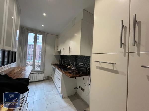 Appartement à louer 3 pièces 56.01m² Ivry-sur-Seine (94205)